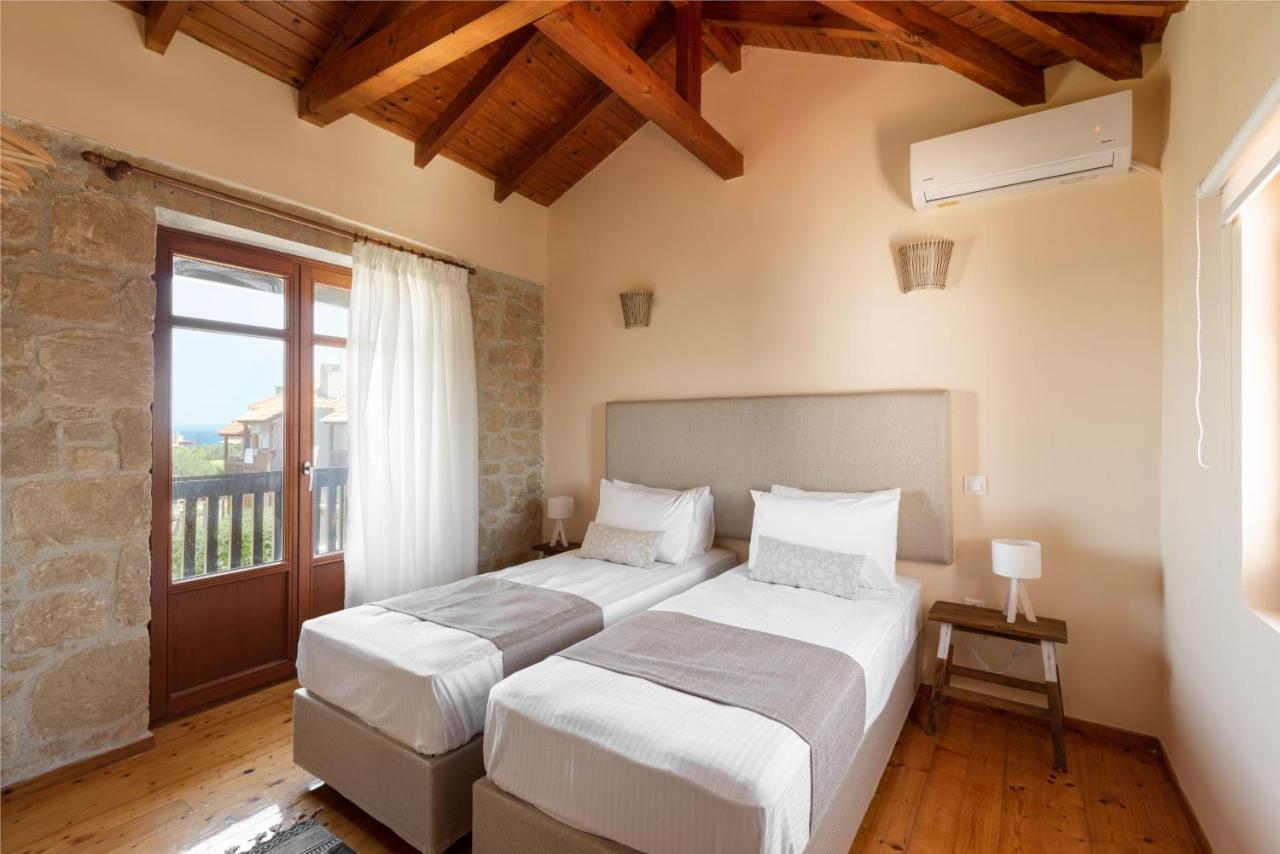 Rastoni Retreats #Feelslikehome أفيتوس المظهر الخارجي الصورة