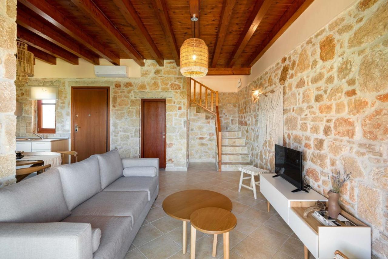Rastoni Retreats #Feelslikehome أفيتوس المظهر الخارجي الصورة
