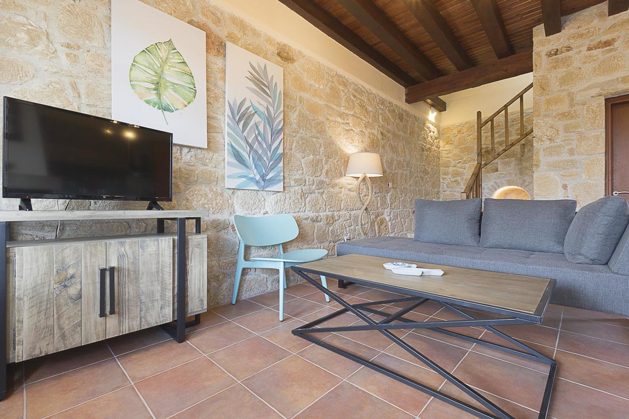 Rastoni Retreats #Feelslikehome أفيتوس المظهر الخارجي الصورة